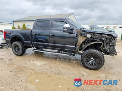 Czwarte zdjęcie samochodu z boku: 2017 FORD F250 SUPER DUTY VIN:1FT7W2BT0HEE02678 - miniatura
