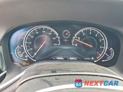 Zdjęcie 9 z 13 samochodu: 2016 BMW 740 I VIN:WBA7E2C50GG504663 - miniatura