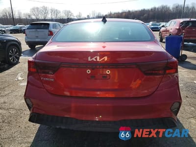Zdjęcie 6 z 11 samochodu: 2023 KIA FORTE LXS VIN:3KPF24AD6PE675981 - miniatura
