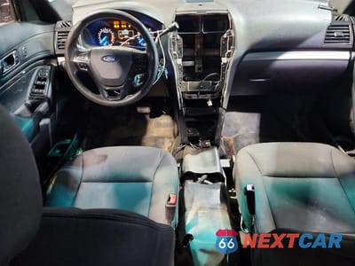 Zdjęcie 8 z 14 samochodu: 2016 FORD EXPLORER POLICE INTERCEPTOR VIN:1FM5K8AR3GGA62937 - miniatura