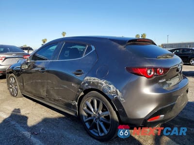 Drugie zdjęcie samochodu z przodu: 2023 MAZDA 3 SELECT VIN:JM1BPAKMXP1616562 - miniatura