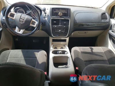 Zdjęcie 8 z 12 samochodu: 2012 DODGE GRAND CARAVAN CREW VIN:2C4RDGDG6CR172071 - miniatura