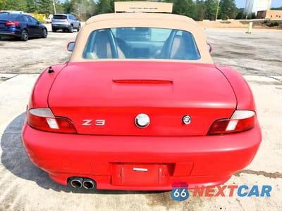 Zdjęcie 6 z 11 samochodu: 2000 BMW Z3 2.3 VIN:4USCH9341YLG02521 - miniatura