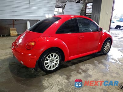 Trzecie zdjęcie samochodu z tyłu: 2004 VOLKSWAGEN NEW BEETLE GLS VIN:3VWCK31C34M415637 - miniatura