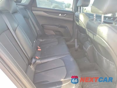 Zdjęcie 10 z 12 samochodu: 2021 KIA K5 GT-LINE VIN:5XXG64J26MG050250 - miniatura