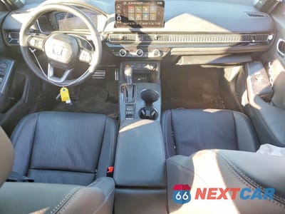 Zdjęcie 8 z 11 samochodu: 2024 HONDA CIVIC SPORT TOURING VIN:19XFL1H87RE029842 - miniatura