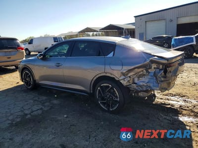 Drugie zdjęcie samochodu z przodu: 2025 KIA K4 GT-LINE VIN:3KPFW4DE0SE073921 - miniatura