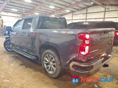 Drugie zdjęcie samochodu z przodu: 2021 CHEVROLET SILVERADO K1500 LT VIN:1GCPYJEK2MZ393590 - miniatura