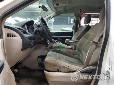 Zdjęcie 7 z 13 samochodu: 2013 DODGE GRAND CARAVAN SXT VIN:2C4RDGCG7DR683713 - miniatura