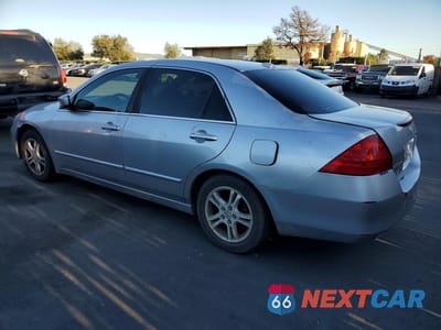 Drugie zdjęcie samochodu z przodu: 2007 HONDA ACCORD EX VIN:1HGCM56887A077992 - miniatura