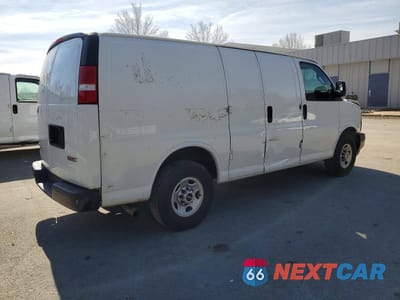 Trzecie zdjęcie samochodu z tyłu: 2019 GMC SAVANA G2500 VIN:1GTW7AFG3K1236882 - miniatura