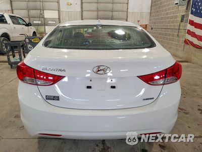 Zdjęcie 6 z 13 samochodu: 2013 HYUNDAI ELANTRA LIMITED VIN:5NPDH4AE1DH162983 - miniatura