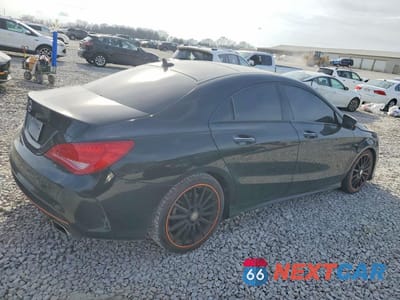 Trzecie zdjęcie samochodu z tyłu: 2016 MERCEDES BENZ CLA 250 VIN:WDDSJ4EB5GN340240 - miniatura