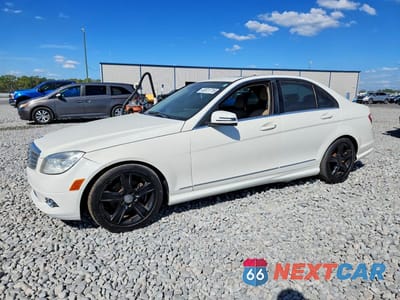 2010 MERCEDES-BENZ C 300 4MATIC WDDGF8BB4AR099838 - główne zdjęcie licytacji z USA - miniatura
