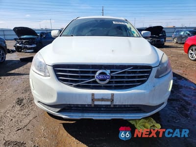 Piąte zdjęcie samochodu w środku: 2014 VOLVO XC60 3.2 VIN:YV4940DZ3E2523011 - miniatura