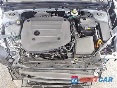 Zdjęcie 11 z 12 samochodu: 2026 VOLVO XC40 PLUS VIN:YV4L12UC9T2746687 - miniatura