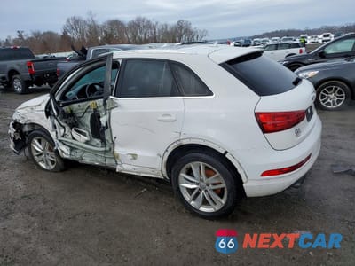 Drugie zdjęcie samochodu z przodu: 2016 AUDI Q3 PREMIUM PLUS VIN:WA1EFCFS1GR007375 - miniatura