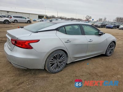 Trzecie zdjęcie samochodu z tyłu: 2017 NISSAN MAXIMA PLATINUM VIN:1N4AA6AP3HC389362 - miniatura