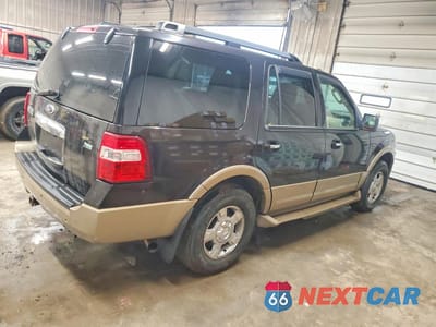 Trzecie zdjęcie samochodu z tyłu: 2013 FORD EXPEDITION XLT VIN:1FMJU1J55DEF23818 - miniatura