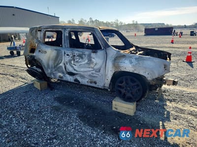 Czwarte zdjęcie samochodu z boku: 2021 JEEP RENEGADE SPORT VIN:ZACNJDAB5MPM54767 - miniatura