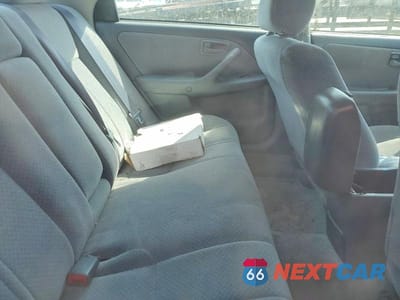 Zdjęcie 10 z 12 samochodu: 2001 TOYOTA CAMRY LE V6 VIN:4T1BF22KX1U970722 - miniatura