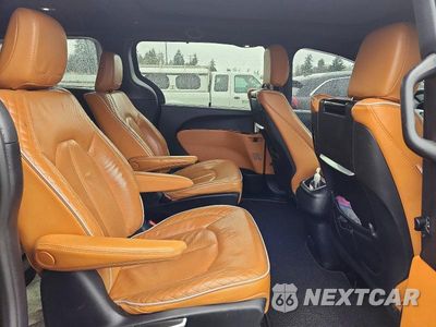 Zdjęcie 21 z 28 samochodu: 2022 CHRYSLER PACIFICA HYBRID PINNACLE VIN:2C4RC1N75NR205532 - miniatura