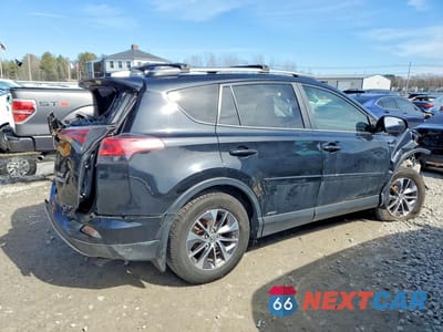 Trzecie zdjęcie samochodu z tyłu: 2017 TOYOTA RAV4 HYBRID XLE VIN:JTMRJREV5HD097309 - miniatura