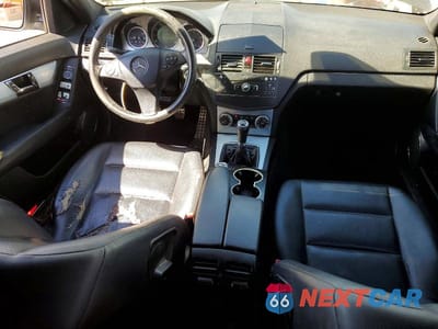 Zdjęcie 8 z 12 samochodu: 2009 MERCEDES-BENZ C 300 VIN:WDDGF54X09R060814 - miniatura