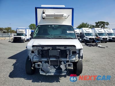 Piąte zdjęcie samochodu w środku: 2023 FORD E350 REFRIGERATED BOX TRUCK VIN:1FDWE3FKXPDD18826 - miniatura