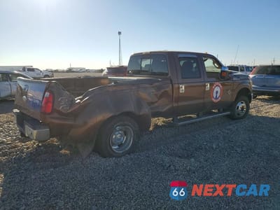 Trzecie zdjęcie samochodu z tyłu: 2011 FORD F350 SUPER DUTY VIN:1FT8W3DT3BEC87928 - miniatura