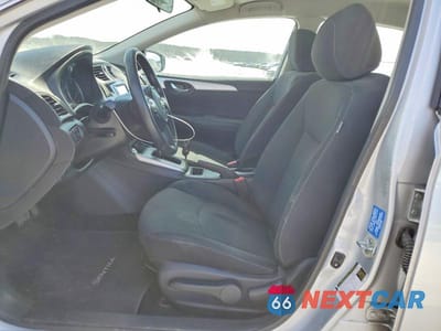 Zdjęcie 7 z 12 samochodu: 2019 NISSAN SENTRA S VIN:3N1AB7AP1KY349599 - miniatura