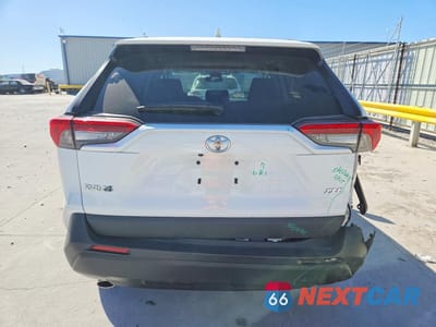 Zdjęcie 6 z 13 samochodu: 2024 TOYOTA RAV4 XLE VIN:2T3W1RFV2RC268086 - miniatura