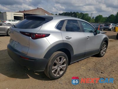 Trzecie zdjęcie samochodu z tyłu: 2020 MAZDA CX-30 PREFERRED VIN:3MVDMADL3LM112906 - miniatura