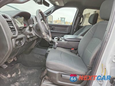 Zdjęcie 7 z 13 samochodu: 2025 RAM 3500 TRADESMAN VIN:3C63R3GL7SG540391 - miniatura