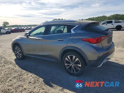 Drugie zdjęcie samochodu z przodu: 2017 INFINITI QX30 LUXURY VIN:SJKCH5CR2HA038197 - miniatura