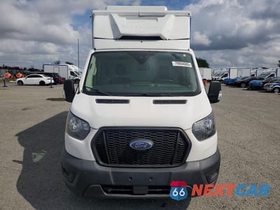 Piąte zdjęcie samochodu w środku: 2021 FORD TRANSIT DELIVERY TRUCK VIN:1FDBW5Z87MKA84384 - miniatura