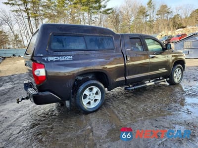 Trzecie zdjęcie samochodu z tyłu: 2019 TOYOTA TUNDRA LIMITED VIN:5TFBY5F12KX858126 - miniatura