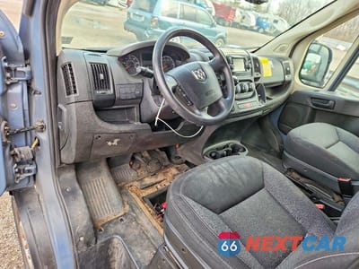 Zdjęcie 8 z 11 samochodu: 2020 RAM PROMASTER 3500 DELIVERY VAN VIN:3C6URVJG3LE128980 - miniatura