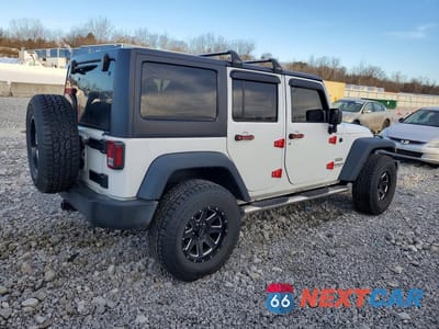 Trzecie zdjęcie samochodu z tyłu: 2017 JEEP WRANGLER UNLIMITED SPORT VIN:1C4BJWDG3HL591760 - miniatura