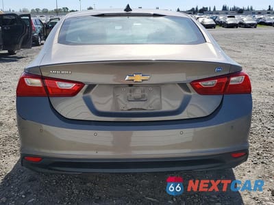 Zdjęcie 6 z 12 samochodu: 2018 CHEVROLET MALIBU HYBRID VIN:1G1ZF5SU4JF197412 - miniatura