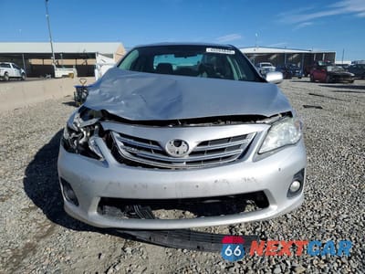 Piąte zdjęcie samochodu w środku: 2013 TOYOTA COROLLA LE VIN:5YFBU4EE9DP163718 - miniatura