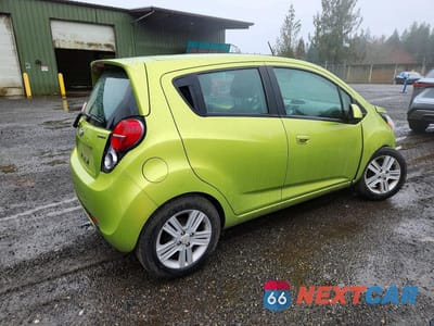 Trzecie zdjęcie samochodu z tyłu: 2013 CHEVROLET SPARK 1LT VIN:KL8CD6S90DC599270 - miniatura