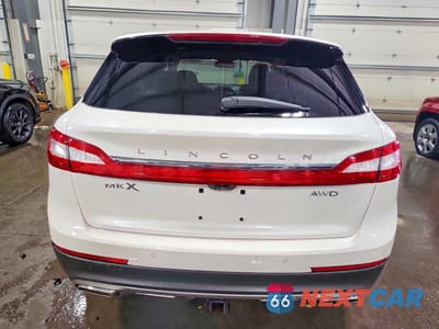 Zdjęcie 6 z 13 samochodu: 2016 LINCOLN MKX RESERVE VIN:2LMTJ8LR1GBL43556 - miniatura