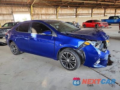 Czwarte zdjęcie samochodu z boku: 2015 TOYOTA COROLLA S PLUS VIN:5YFBURHEXFP254332 - miniatura