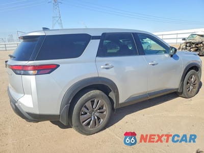 Trzecie zdjęcie samochodu z tyłu: 2023 NISSAN PATHFINDER S VIN:5N1DR3AA8PC275832 - miniatura