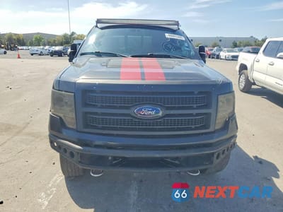 Piąte zdjęcie samochodu w środku: 2011 FORD F150 SUPERCREW VIN:1FTFW1ET3BFA94232 - miniatura