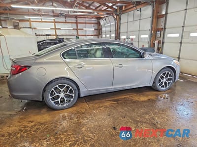 Trzecie zdjęcie samochodu z tyłu: 2017 BUICK REGAL SPORT TOURING VIN:2G4GL5EX7H9142352 - miniatura