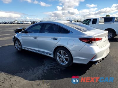 Drugie zdjęcie samochodu z przodu: 2018 HYUNDAI SONATA SPORT VIN:5NPE34AF8JH642543 - miniatura