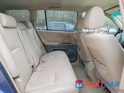 Zdjęcie 10 z 11 samochodu: 2005 TOYOTA HIGHLANDER BASE VIN:JTEGP21A650057271 - miniatura