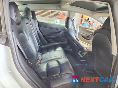 Zdjęcie 10 z 11 samochodu: 2022 TESLA MODEL 3 VIN:5YJ3E1EA5NF371380 - miniatura